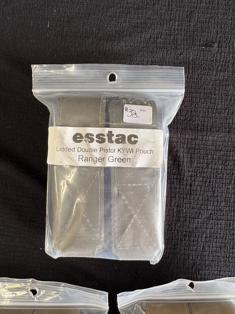 ESSTAC double mag pouch KYWI lidded