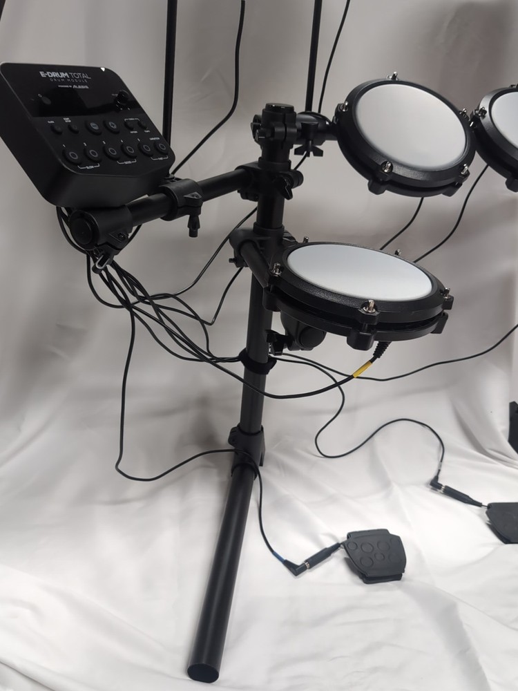 Alesis E-Drum Total Electronic Drum Kit - As pictured - Works great!