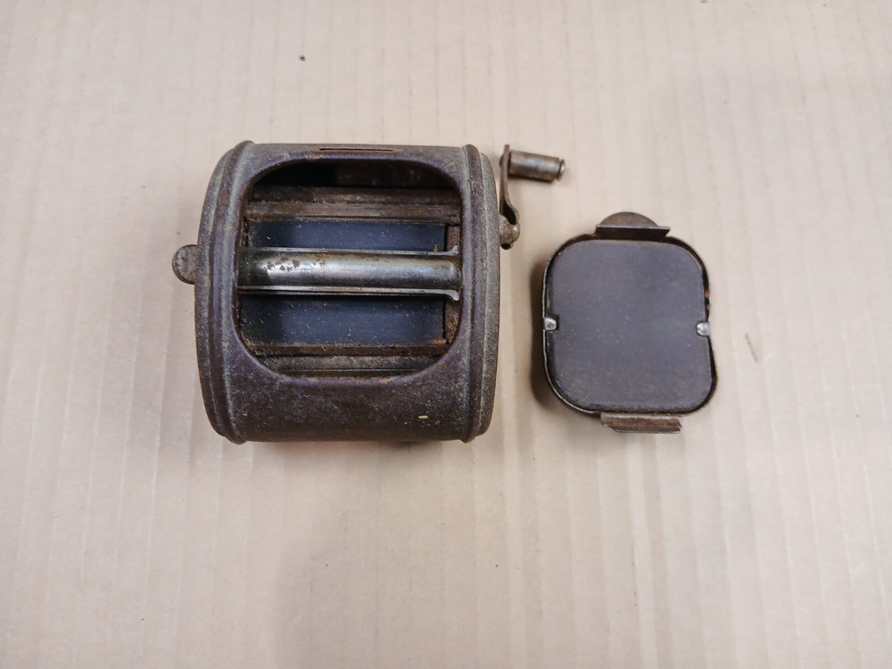 Vintage Twinplex Double Edge Razor Blade Sharpener Preowned