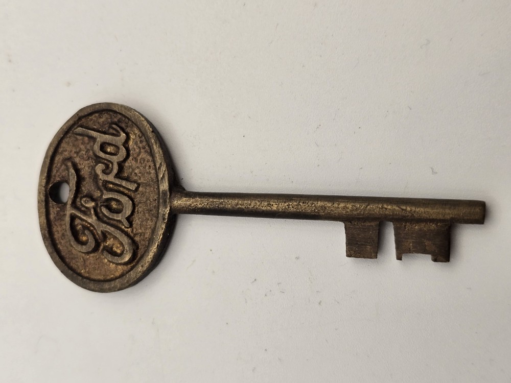 Antique Ford Skeleton Key Numbered