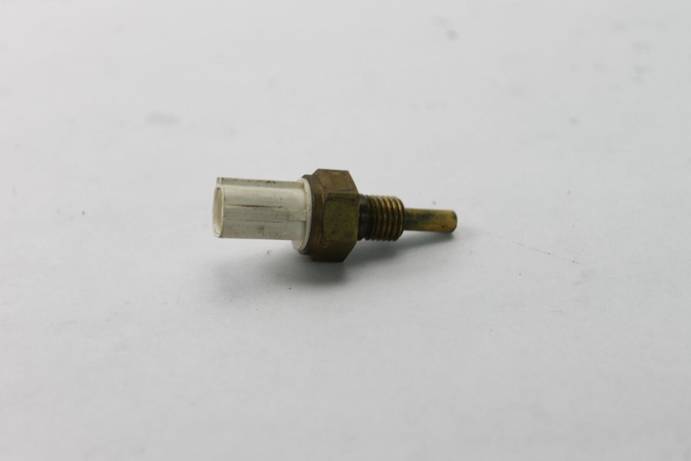 2016 Kawasaki ZR 1000 Temperature Temp. Sensor Sending Unit