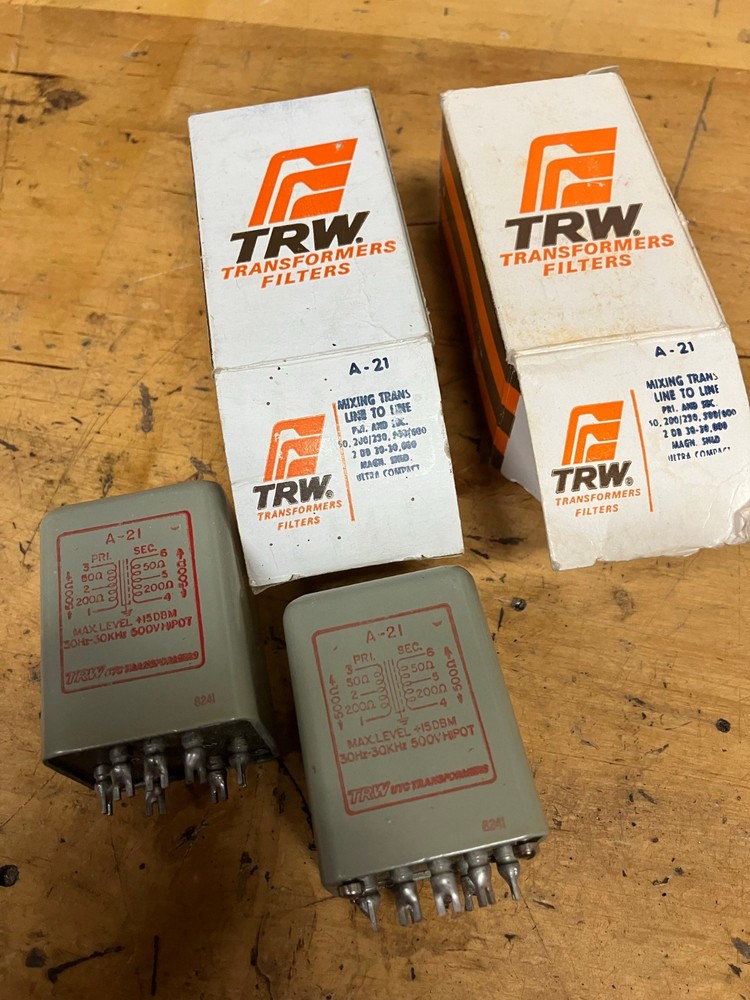 PAIR UTC (TRW) A-21 Transformers