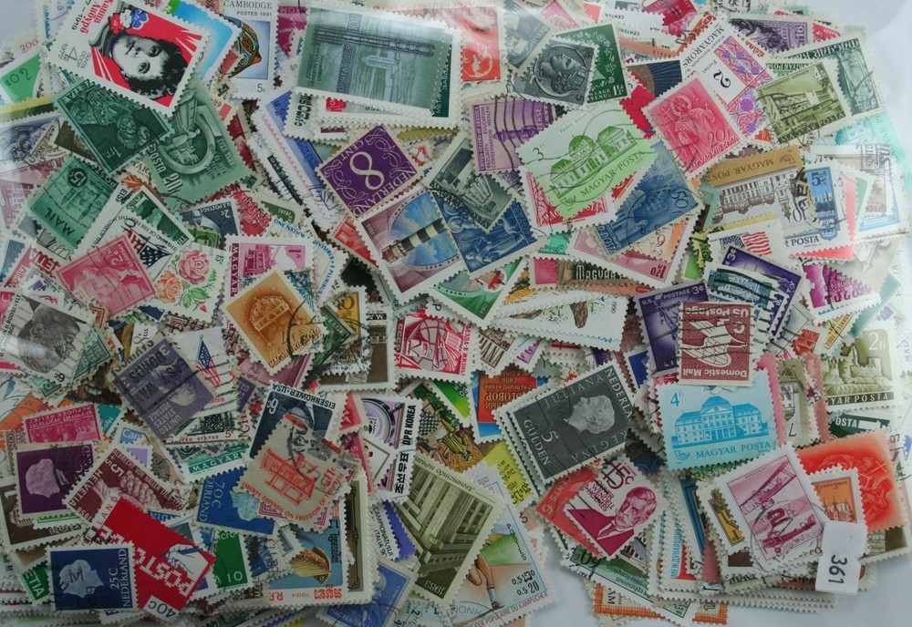 Worldwide 2000 Stamps (Mint & Used (361)