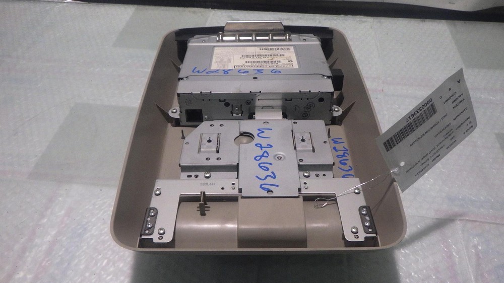 05 DODGE DURANGO Info Screen 56043192AG