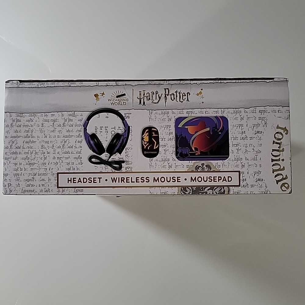 Harry Potter Headsets with Microphone, Wireless Mouse And mouse pad Tech Bundle