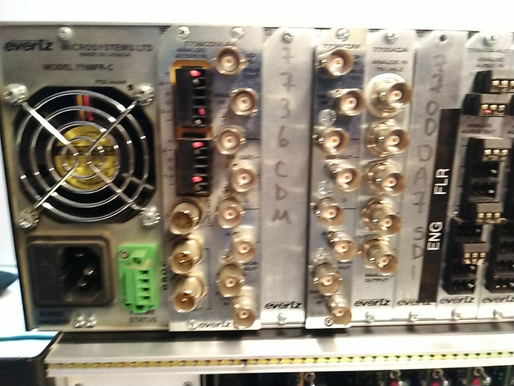 Evertz 7700FR Multiframe With Many SD Card