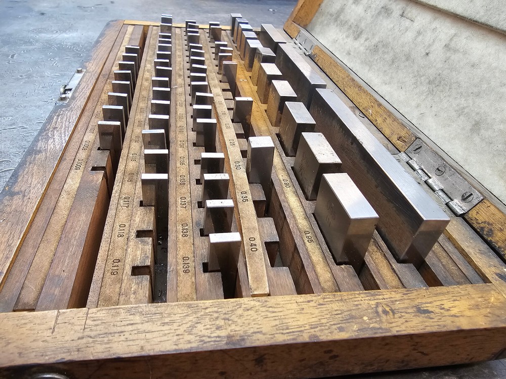 Kuroda Gage Blocks 82504 Missing/Replacements/Rusted. Set For Messing With.