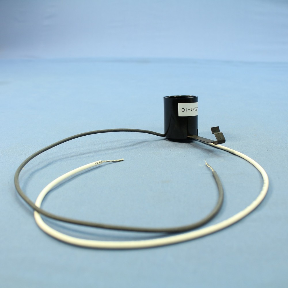 Leviton 2054-1C Phenolic Lamp Holder Light Socket Hickey E26 Medium Base 660W
