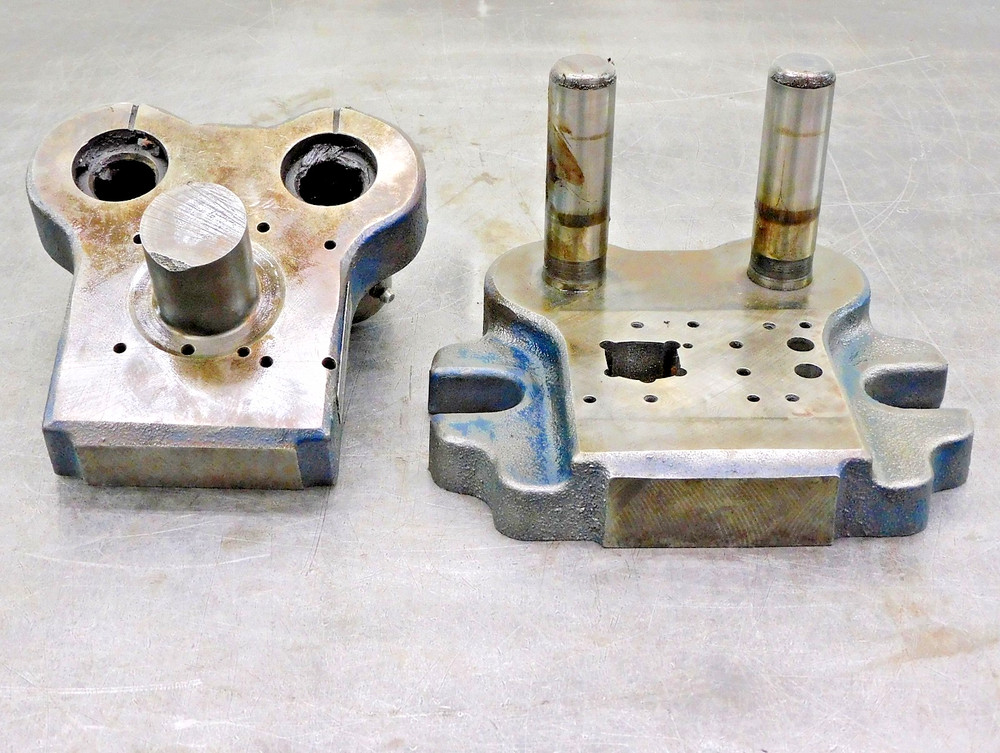 Danly 0404-D1 Precision Die Set Pneumatic Punch Press
