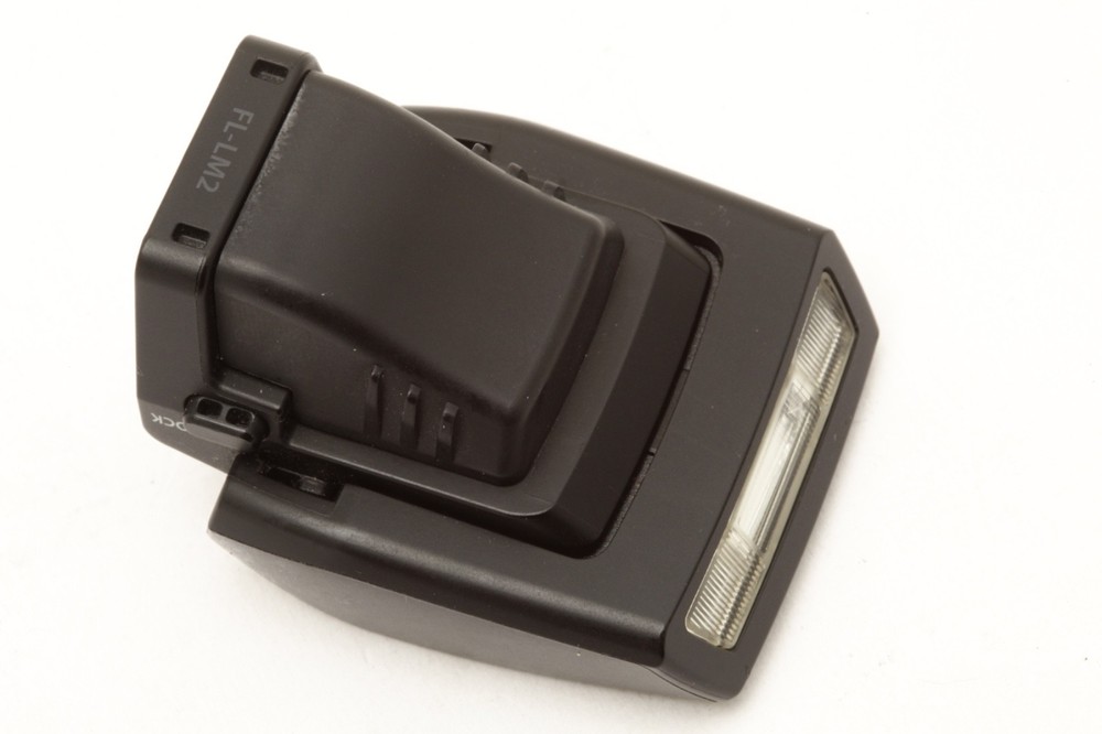 Olympus FL-LM2 Flash for Micro Four Thirds (E-M1, E-M5) with Case #50318