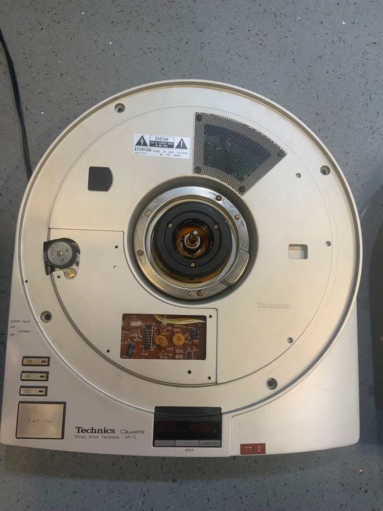 (2) Technics SP-15 Turntable, work perfectly