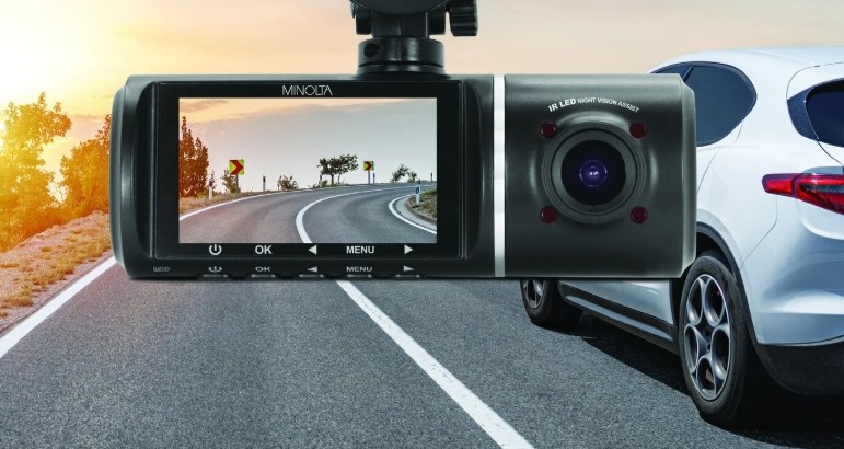 3-Channel 1080p Dash Camera MNCD245T