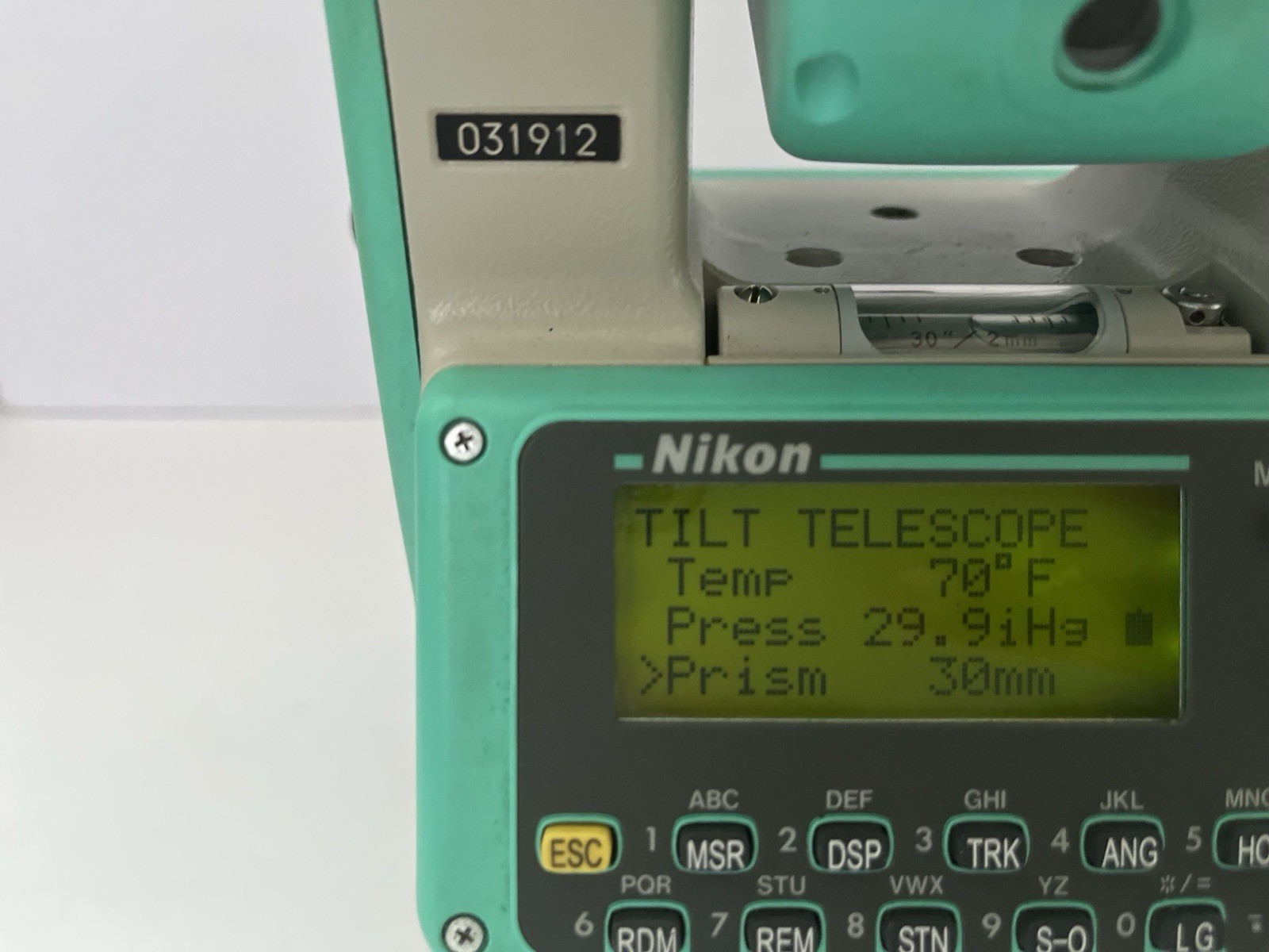 Nikon DTM-520 Total Station Surveying Instrument w/ Case