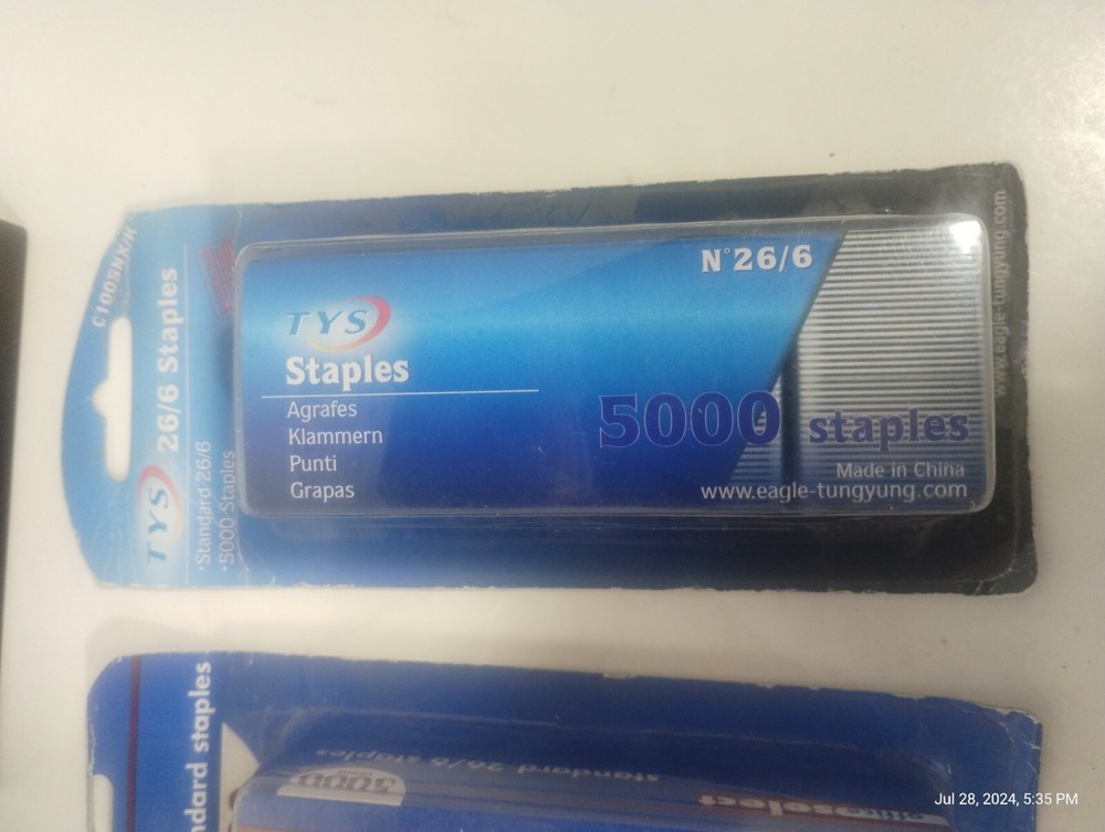 7 boxes - Standard Staples (26/6) - 5000 Count Chisel Point Staples READ!