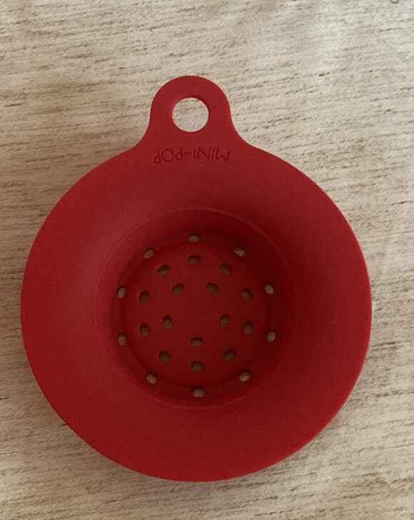 “Tasty” 1.5qt. Microwave Mini-pop Popcorn Maker - Red