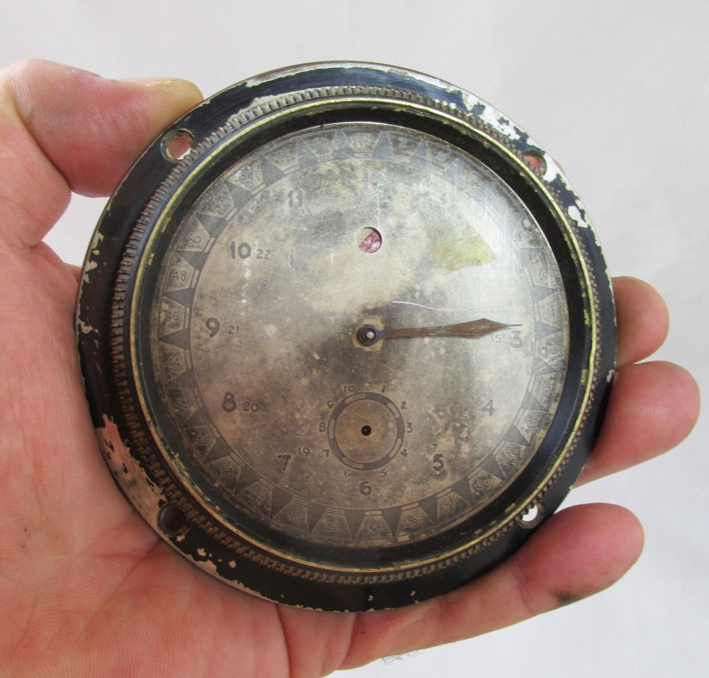 VINTAGE NAUTICAL DASHBOARD CHRONOMETER? CLOCK, RUN SOMETIME ,USED, FOR RESTORE