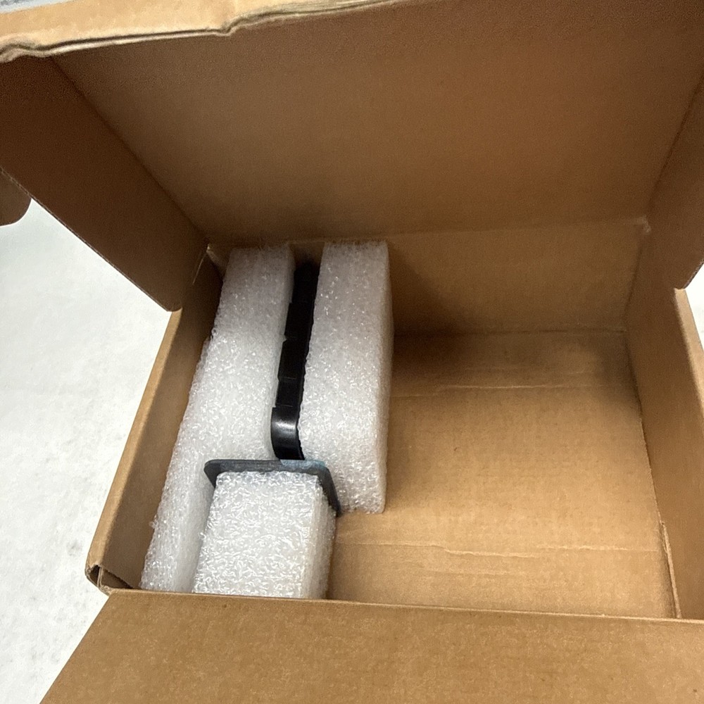 Adyen AMS1 Charging Dock
