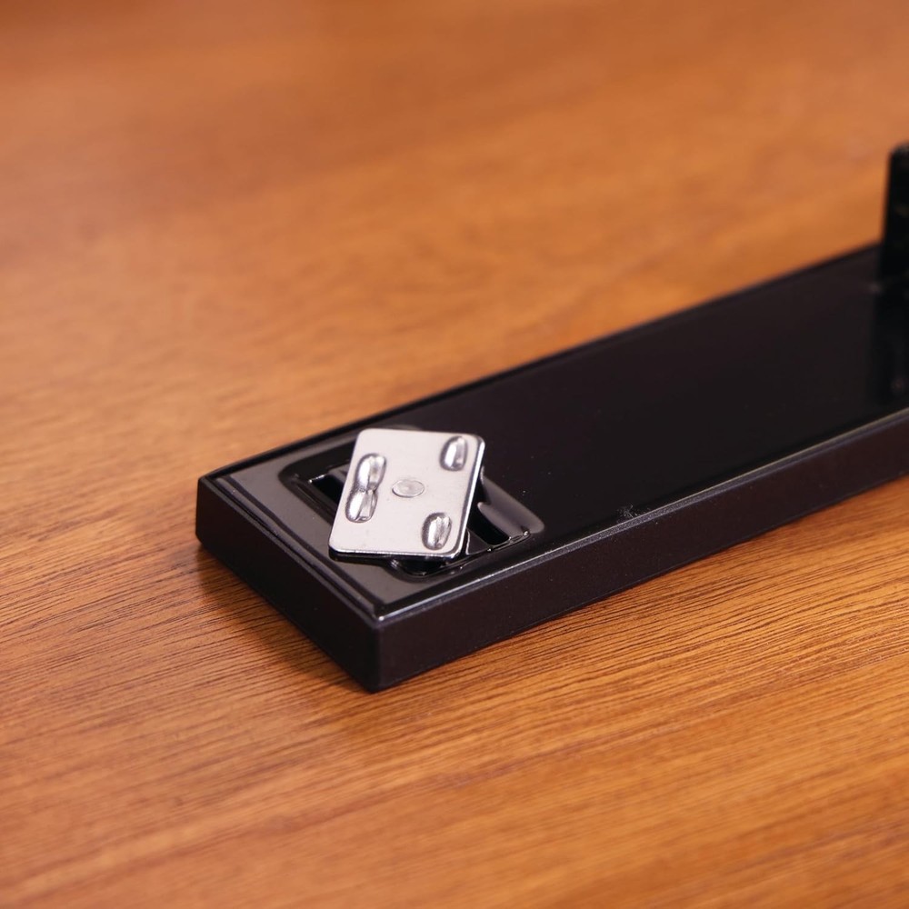 Swingline Metal Stapler, 20 Sheets, Black, Designed for Effortless Desktop Use