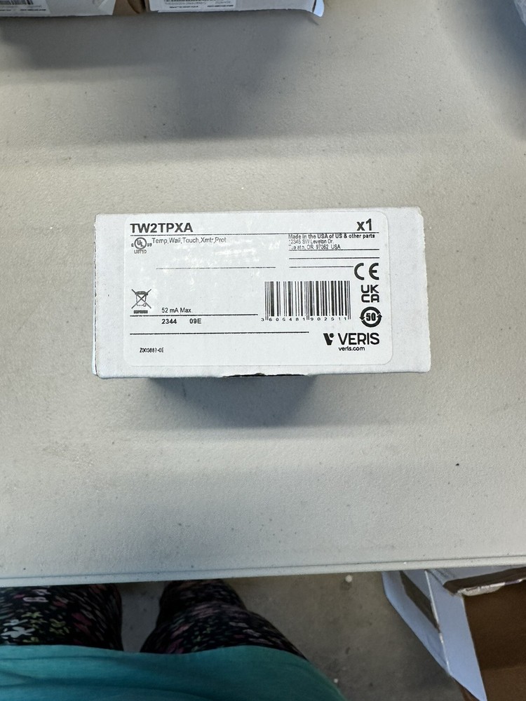 Veris TW2TPXA  (Wall Temperature Sensor) NEW