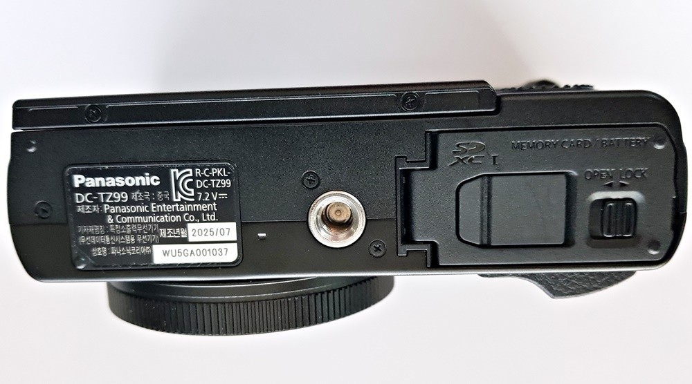 Panasonic LUMIX DC-TZ99 Digital Camera [Mint]