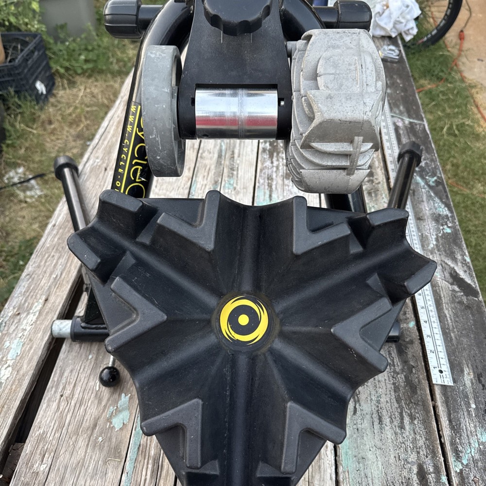 Cycleops Bike Trainer With Block