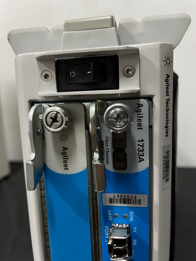 Agilent N2X N5540A Serial Protocol Tester XC includes 1733A