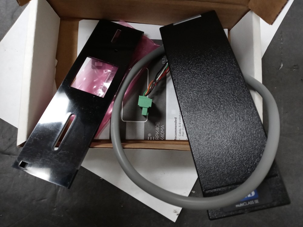 HID RP15 multiCLASS Reader - (P/N 910PMNNEKMA003)
