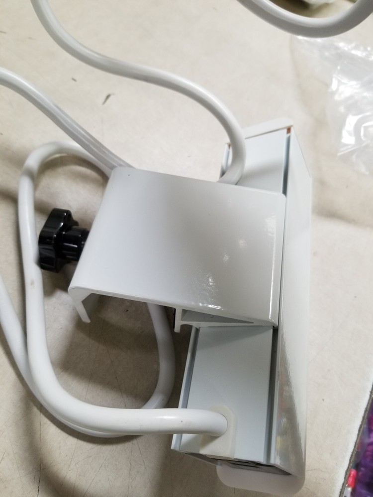 Omni Desktop Power Module 3 Duplex 1 USB Edge Clamp White