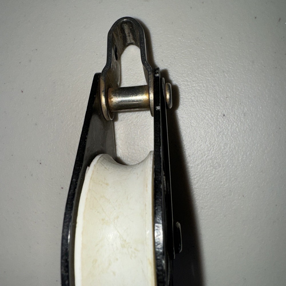 Schaefer sailboat block 2-1/2"