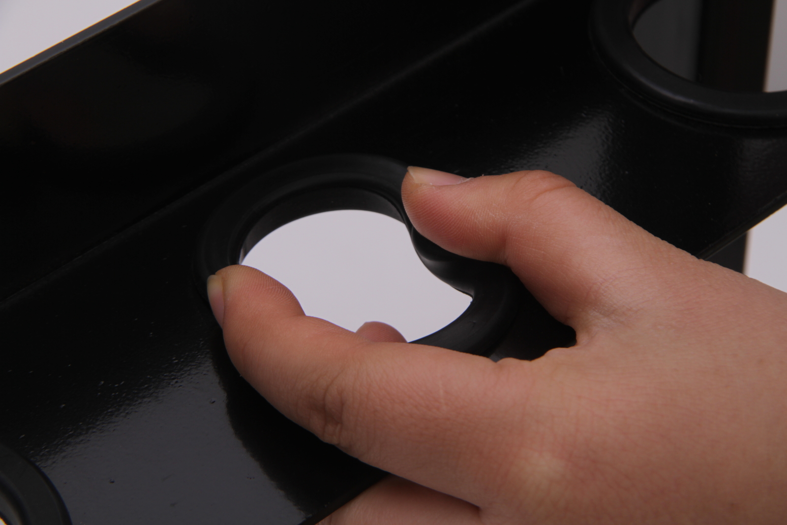 6-Slot Horizontal Tool Storage Rack for Trailers–Holds Shovels, Rakes & Pickaxes