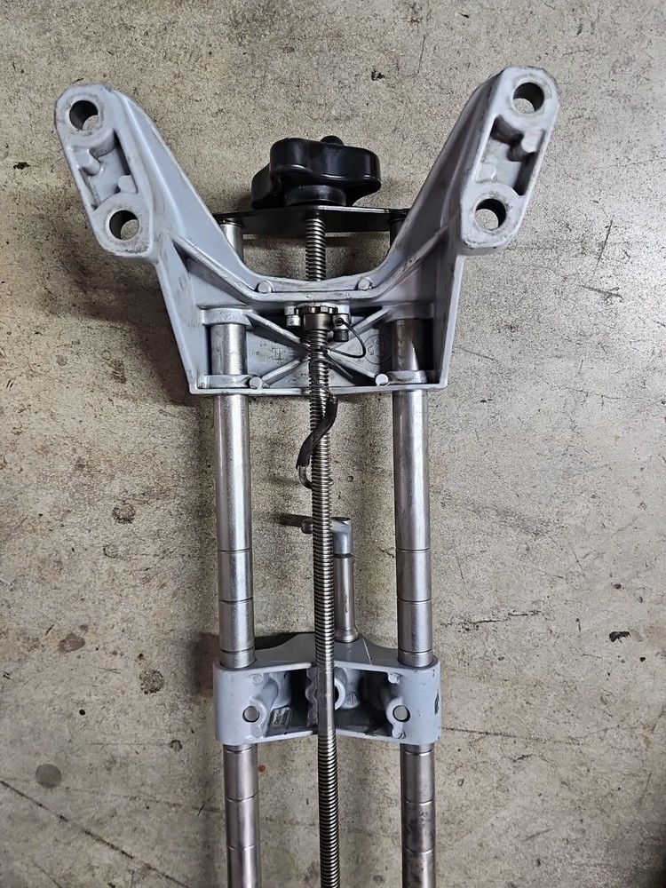 Hunter Engineering - alignment wheel adapters - quantity 1 - used