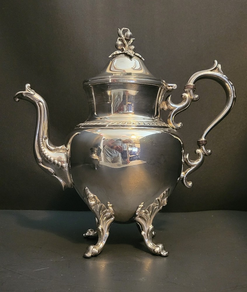 Goldfeder Silverware Co. Footed Coffee Pot Silver Plated on Copper. NICE!