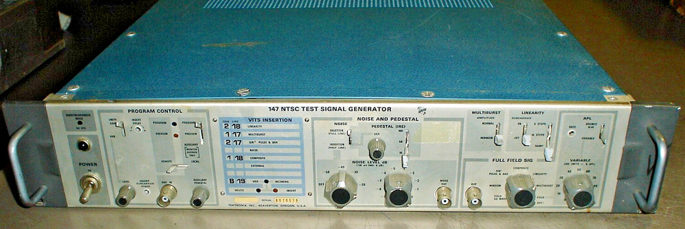 Tektronix 147 NTSC Test Signal Generator Untested