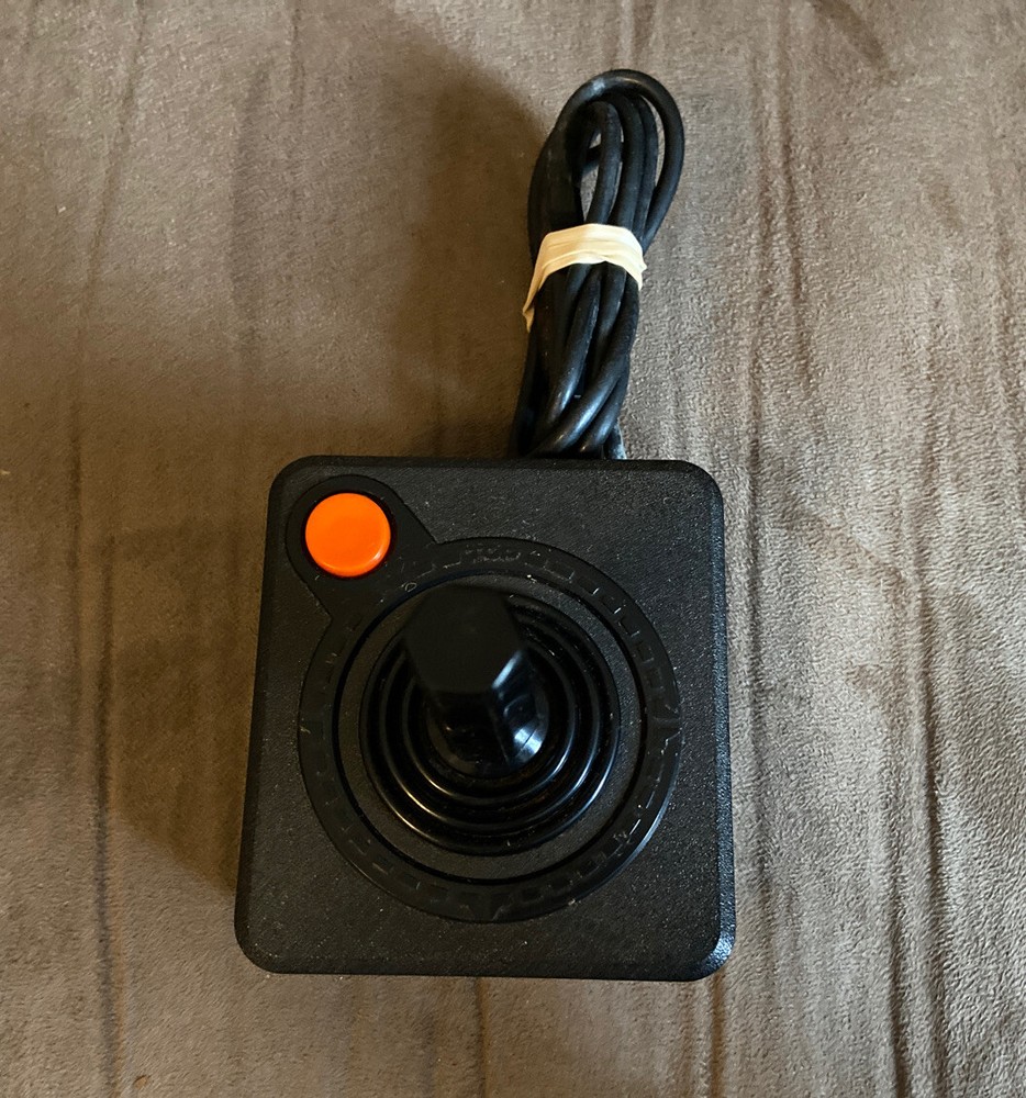 Official Atari 2600 Joystick Controller! Works Great! Fast Shipping! Authentic!
