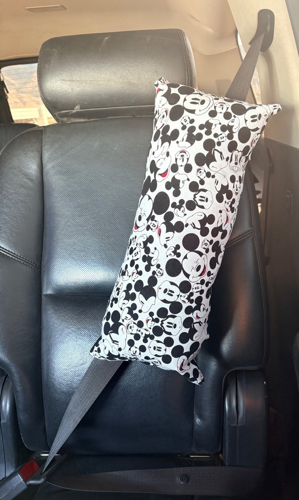 Seatbelt Pillow Mickey Mouse