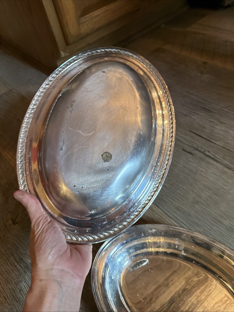 W. M. Rogers Silver plate covered Vegetable Serving Dish