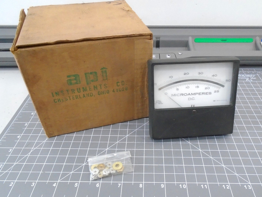 NEW API Instruments  53-0832-0000 Model 503 50 Microamperes DC Panel Meter