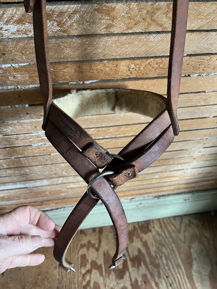 Buckaroo Leather Crossunder Bridle With Wool Lined Noseband
