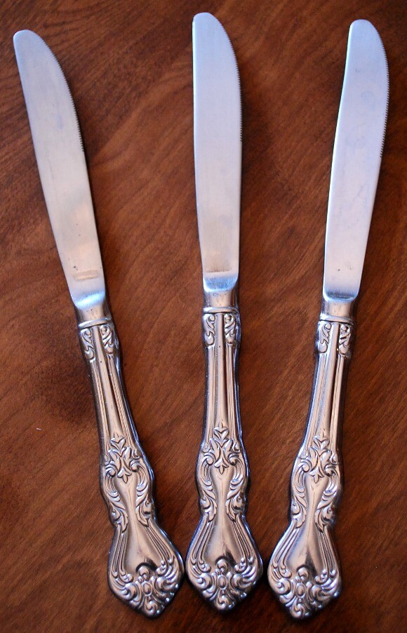 SET 4 DINNER KNIVES Reed & Barton Stainless Steel Flatware MARLBOROUGH 18/10 Exc