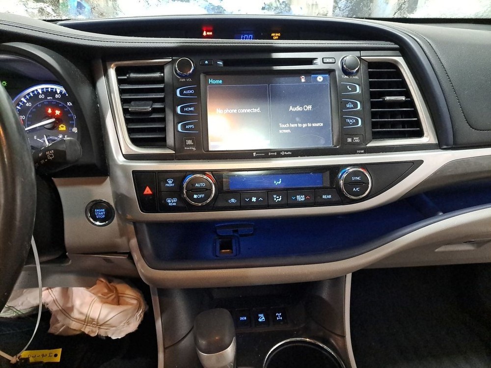 2017 Highlander Camera/Projector Sku#4395992
