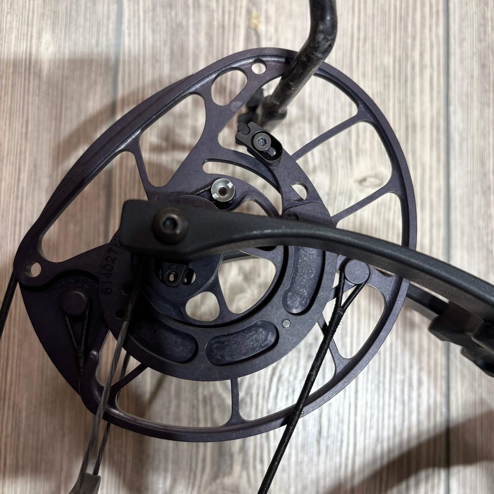 Used PSE Mach 30 DS EC2 Black RH 70#