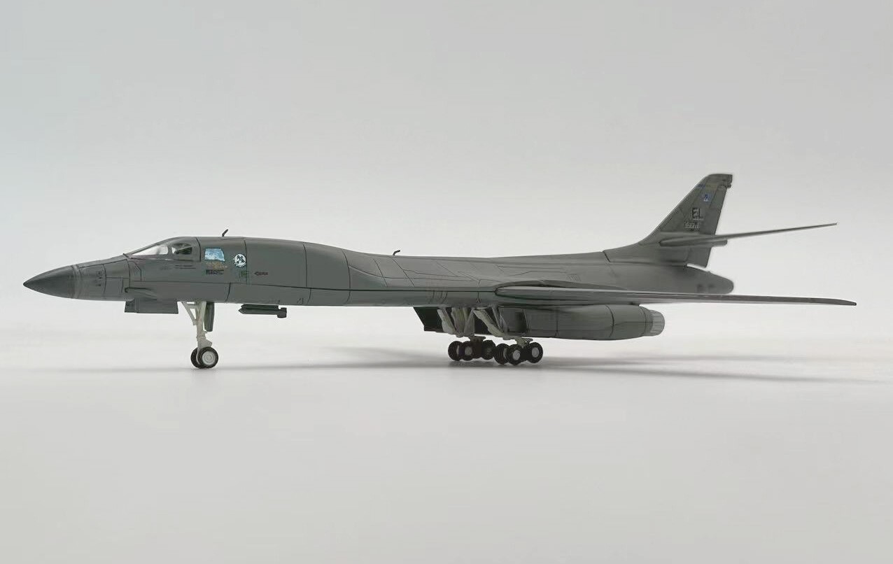 Wltk USAF EL28BW Rockwell B-1B Lancer Bomber 1/200 Diecast Aircraft Jet Model