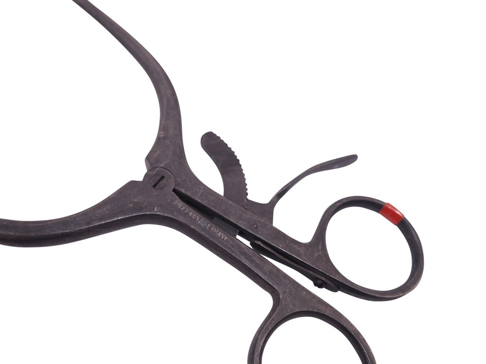 CODMAN WEITLANER RETRACTOR USED USA