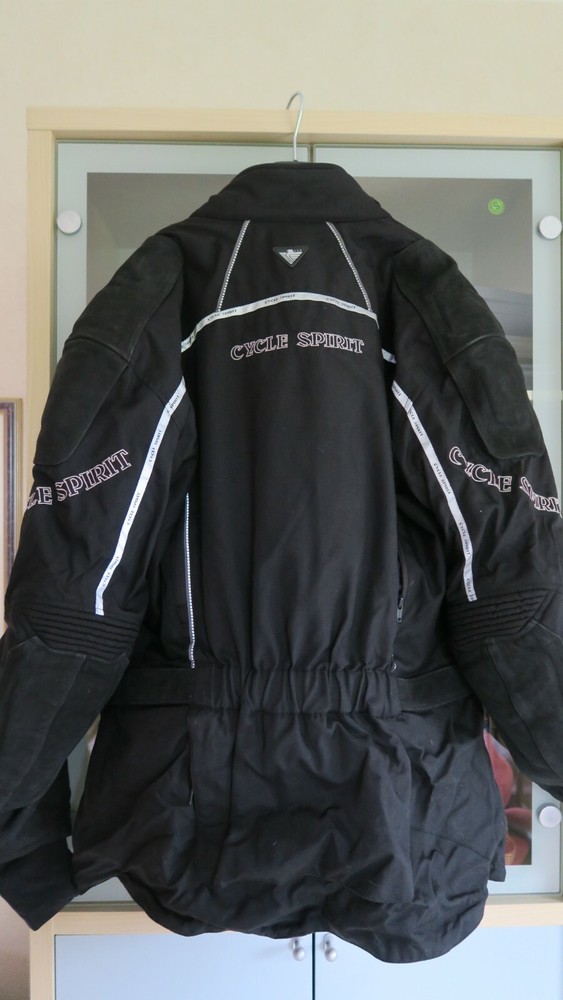 motorcycle jacket size 29