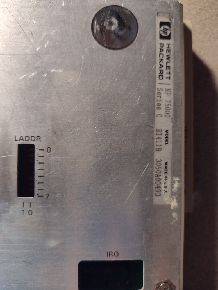 HP E1411B 75000 SERIES 5-1/2-DIGIT MULTIMETER