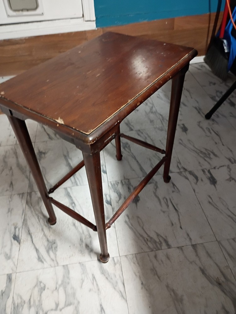 Vintage Cherry Side Table by Drexel