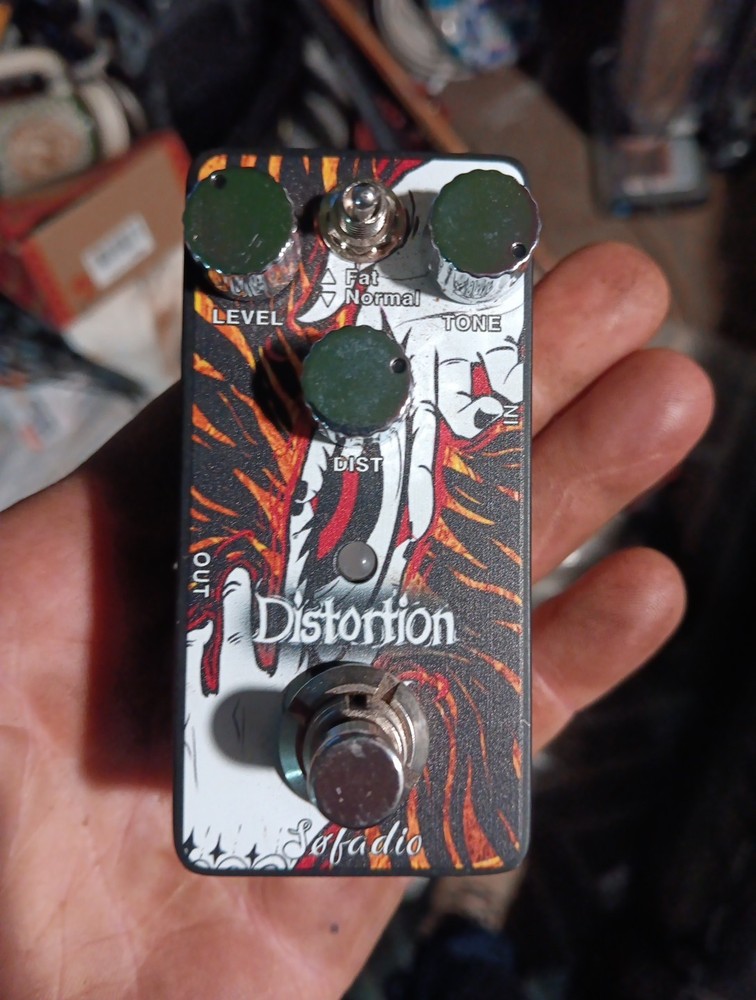 distortion pedal Lofadio