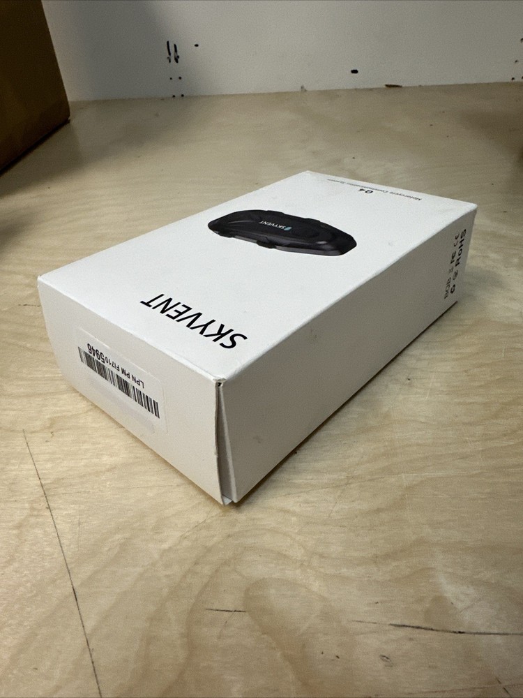 Q4 Motorcycle Bluetooth Communication System Headset Intercom