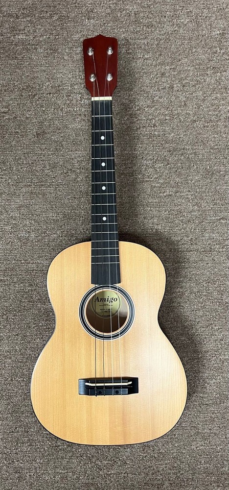 Amigo AMB7 Ukulele (V26767)