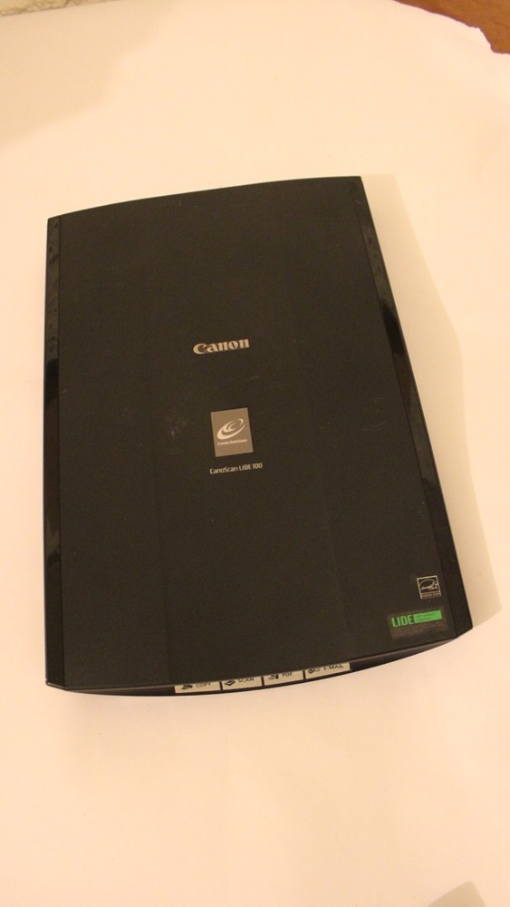 CANON  CanoScan LiDE110 Flatbed Scanner